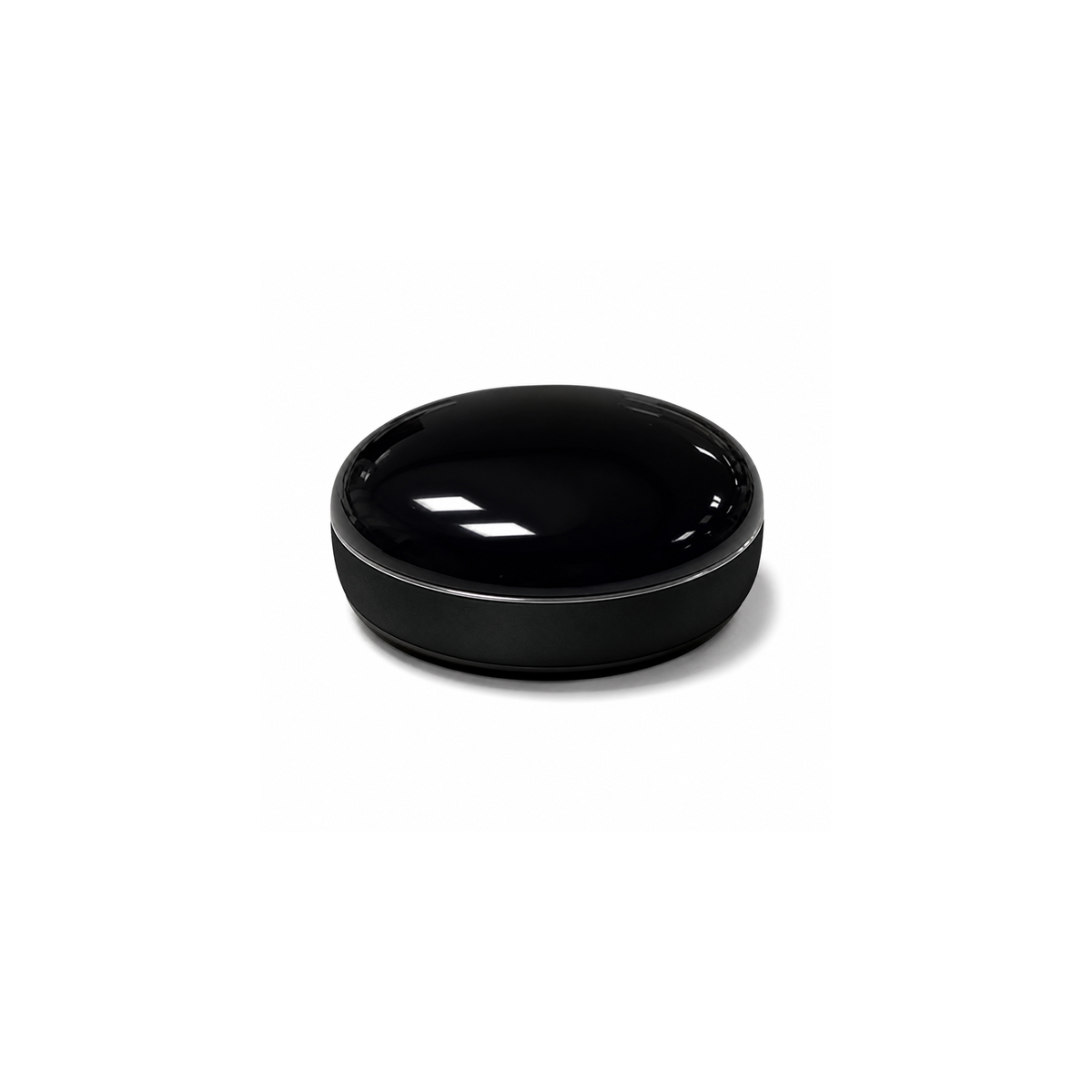 JINK Yuzhu Obsidian Black — front three-quarter view on white