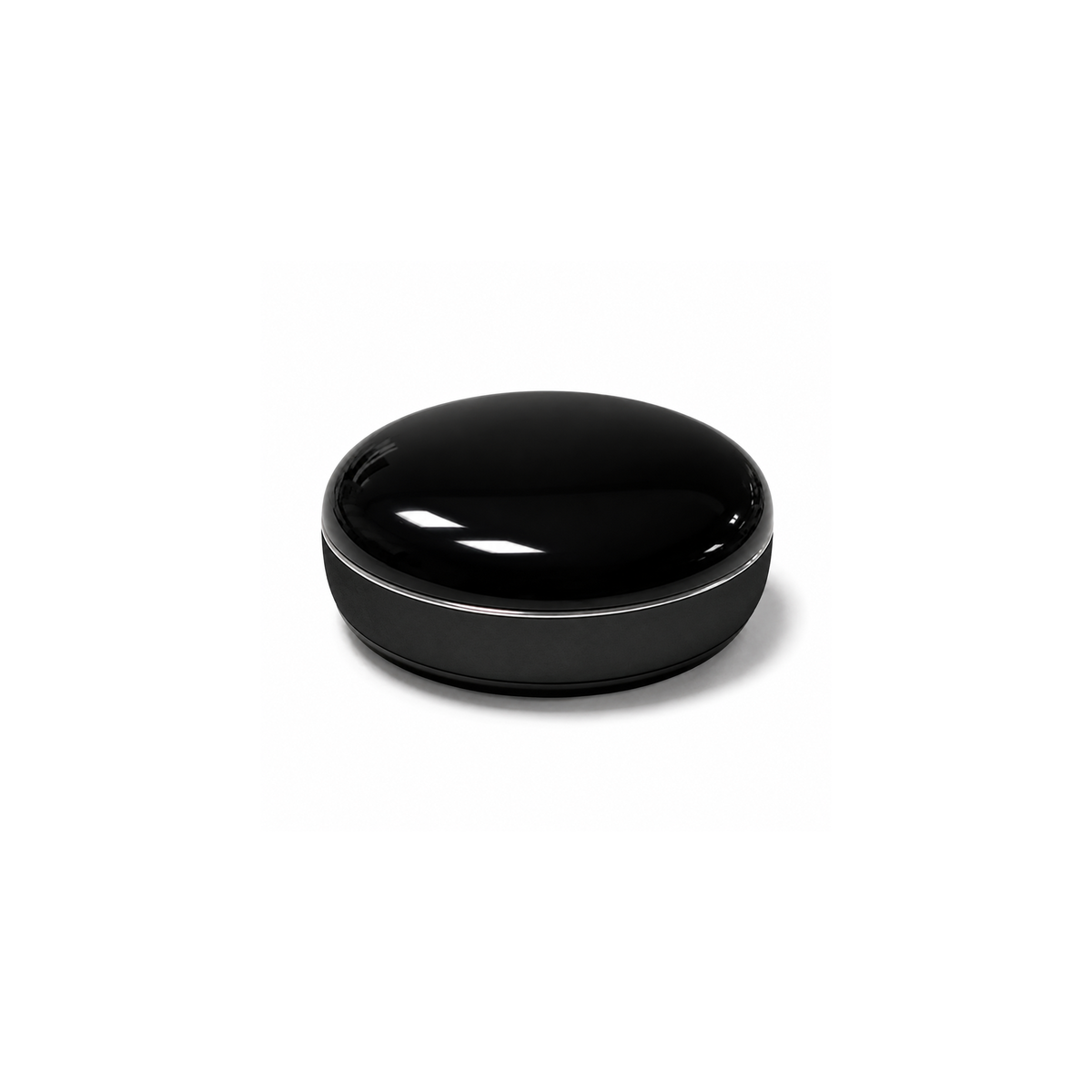 JINK Yuzhu Obsidian Black — right three-quarter view on white